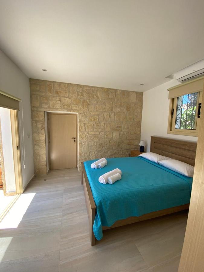 Villa Caerus Paphos Extérieur photo