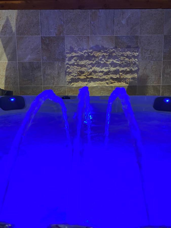 Villa Caerus Paphos Extérieur photo