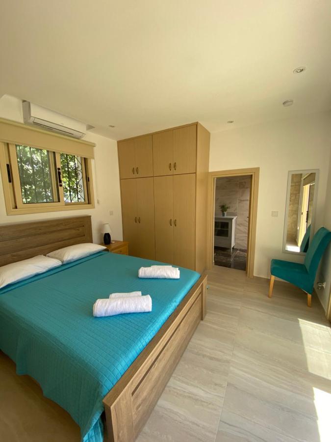 Villa Caerus Paphos Extérieur photo